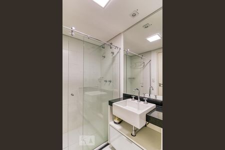 Apartamento para alugar com 70m², 1 quarto e 1 vaga Apartamento para alugar com 70m², 1 quarto e 1 vagaBanheiro da suíte