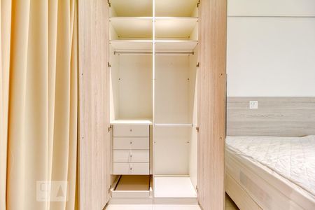 Apartamento para alugar com 70m², 1 quarto e 1 vaga Apartamento para alugar com 70m², 1 quarto e 1 vagaSuíte