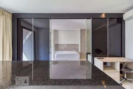 Apartamento para alugar com 70m², 1 quarto e 1 vaga Apartamento para alugar com 70m², 1 quarto e 1 vagaSala