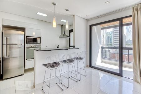 Sala de apartamento para alugar com 1 quarto, 70m² em Vila Olimpia, São Paulo
