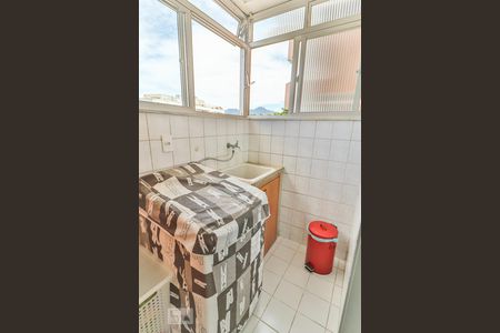 Apartamento à venda com 95m², 3 quartos e 1 vagaÁrea de Serviço