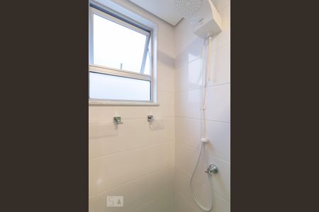 Apartamento para alugar com 65m², 2 quartos e 2 vagasBanheiro Social