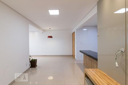 Apartamento para alugar com 65m², 2 quartos e 2 vagasSala