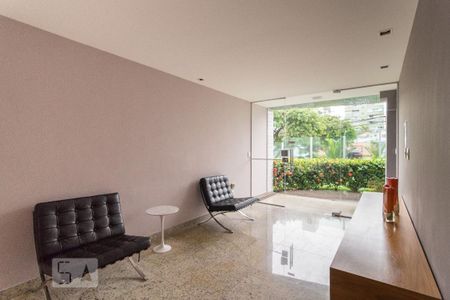 Apartamento para alugar com 65m², 2 quartos e 2 vagasHall