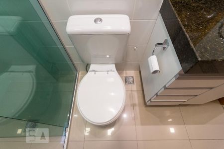 Apartamento para alugar com 65m², 2 quartos e 2 vagasBanheiro Social