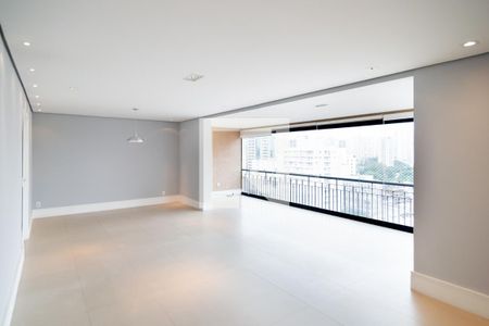 Sala de apartamento para alugar com 3 quartos, 167m² em Brooklin Paulista, São Paulo