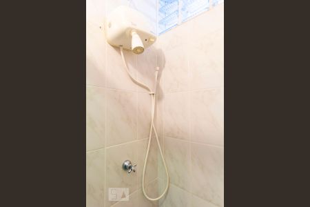 Banheiro social de casa para alugar com 2 quartos, 78m² em Chácara Inglesa, São Paulo
