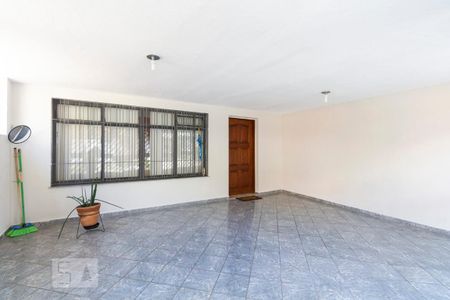 garagem de casa para alugar com 2 quartos, 78m² em Chácara Inglesa, São Paulo