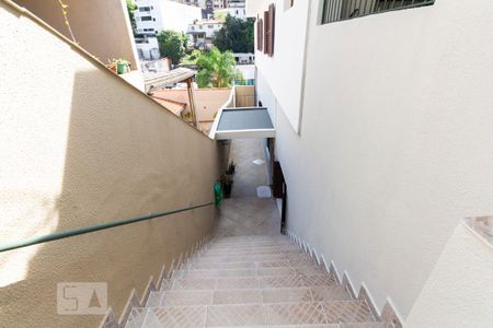 Entrada de casa para alugar com 2 quartos, 78m² em Chácara Inglesa, São Paulo
