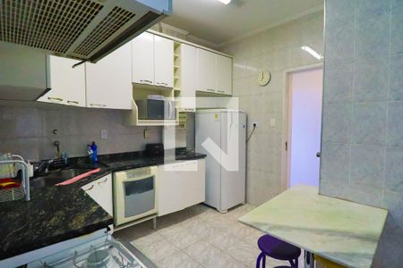 Apartamento para alugar com 130m², 3 quartos e 1 vaga Apartamento para alugar com 130m², 3 quartos e 1 vagaCozinha