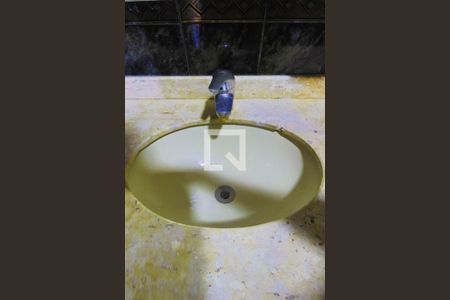 Apartamento para alugar com 130m², 3 quartos e 1 vaga Apartamento para alugar com 130m², 3 quartos e 1 vagaBanheiro 2