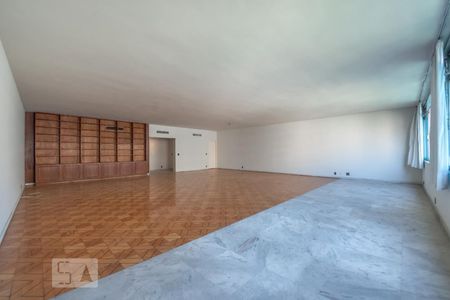 Apartamento à venda com 380m², 4 quartos e 2 vagas Apartamento à venda com 380m², 4 quartos e 2 vagasSala
