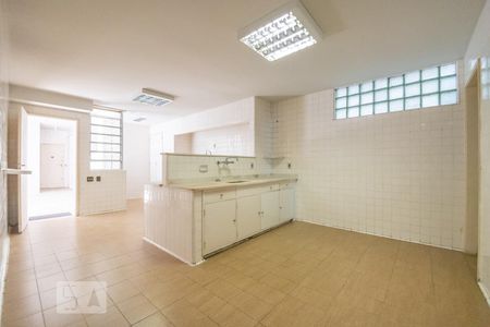 Apartamento à venda com 380m², 4 quartos e 2 vagas Apartamento à venda com 380m², 4 quartos e 2 vagasCozinha