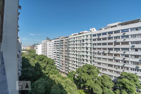 Apartamento à venda com 380m², 4 quartos e 2 vagas Apartamento à venda com 380m², 4 quartos e 2 vagasVista da suíte