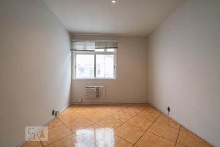 Apartamento à venda com 380m², 4 quartos e 2 vagas Apartamento à venda com 380m², 4 quartos e 2 vagasQuarto 1