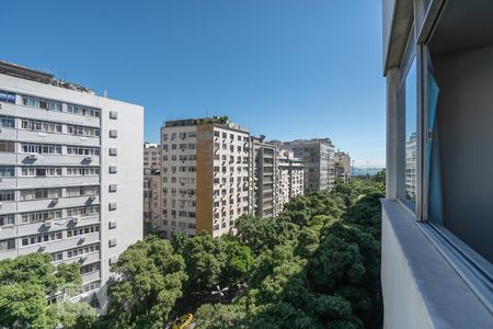 Apartamento à venda com 380m², 4 quartos e 2 vagas Apartamento à venda com 380m², 4 quartos e 2 vagasVista da suíte