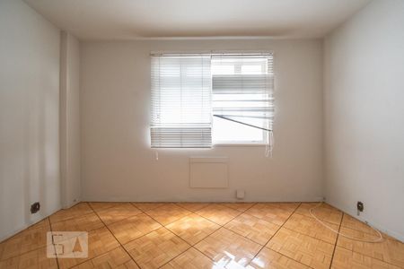 Apartamento à venda com 380m², 4 quartos e 2 vagas Apartamento à venda com 380m², 4 quartos e 2 vagasQuarto 3