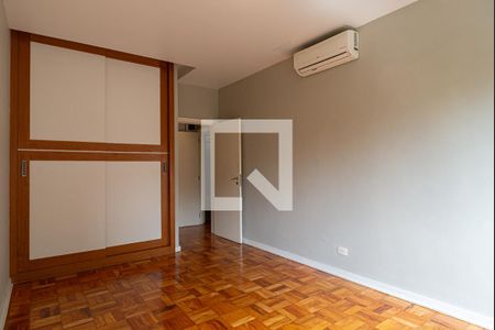 Apartamento à venda com 200m², 3 quartos e 1 vagaQuarto 2