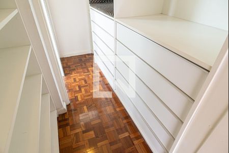 Apartamento à venda com 200m², 3 quartos e 1 vagaSuíte - Closet