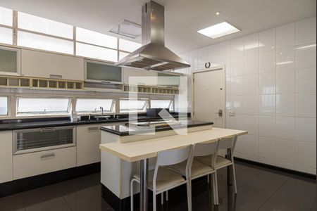 Apartamento à venda com 200m², 3 quartos e 1 vagaCozinha