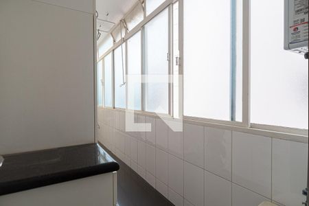 Apartamento à venda com 200m², 3 quartos e 1 vagaÁrea de Serviço