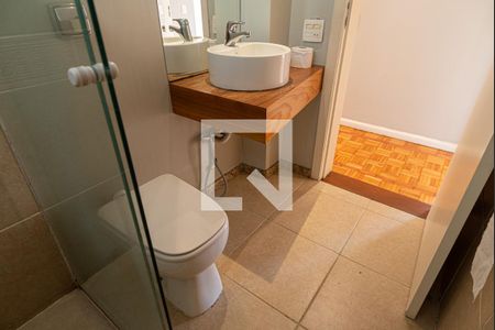 Apartamento à venda com 200m², 3 quartos e 1 vagaBanheiro 2