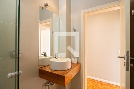 Apartamento à venda com 200m², 3 quartos e 1 vagaBanheiro 2