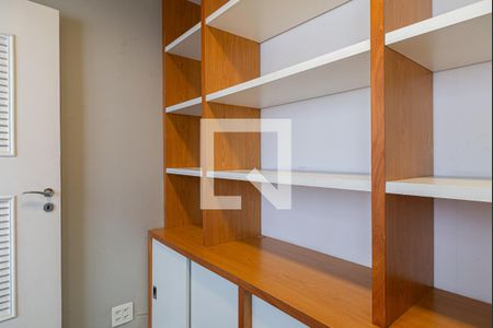 Apartamento à venda com 200m², 3 quartos e 1 vagaEscritório