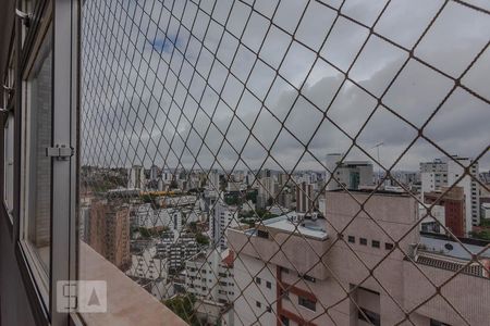 Vista Sala  de apartamento para alugar com 4 quartos, 105m² em Sion, Belo Horizonte