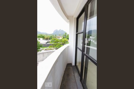 Varanda Quarto 2 de apartamento para alugar com 3 quartos, 65m² em Jacarepaguá, Rio de Janeiro