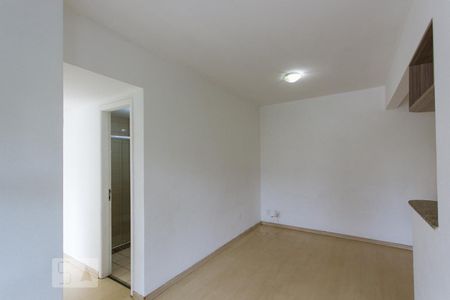 Sala de apartamento para alugar com 3 quartos, 65m² em Jacarepaguá, Rio de Janeiro