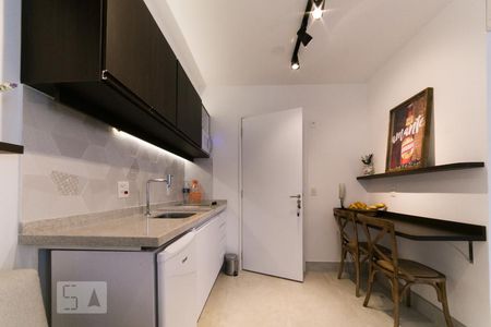 Cozinha de kitnet/studio à venda com 1 quarto, 31m² em Santo Amaro, São Paulo