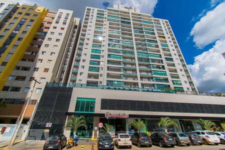 Apartamento à venda com 70m², 2 quartos e 1 vaga Apartamento à venda com 70m², 2 quartos e 1 vagaFachada