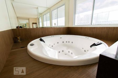 Apartamento à venda com 70m², 2 quartos e 1 vaga Apartamento à venda com 70m², 2 quartos e 1 vagaBanheira de Hidromassagem na Área Comum