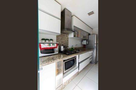Apartamento à venda com 70m², 2 quartos e 1 vaga Apartamento à venda com 70m², 2 quartos e 1 vagaCozinha