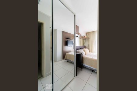 Apartamento à venda com 70m², 2 quartos e 1 vaga Apartamento à venda com 70m², 2 quartos e 1 vagaQuarto Suíte 01