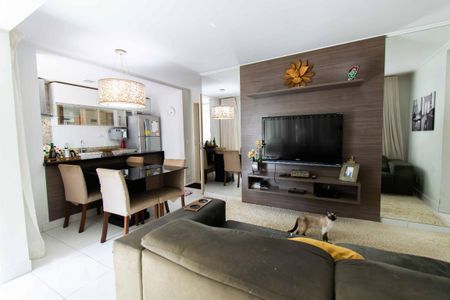 Apartamento à venda com 70m², 2 quartos e 1 vaga Apartamento à venda com 70m², 2 quartos e 1 vagaSala