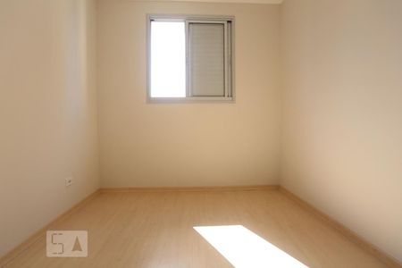 Quarto 01 de apartamento para alugar com 3 quartos, 65m² em Continental, Osasco