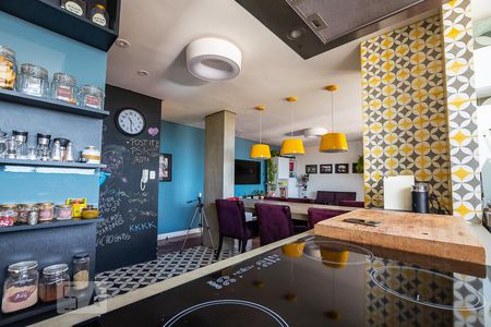 Cozinha de apartamento à venda com 2 quartos, 80m² em Mirandópolis, São Paulo