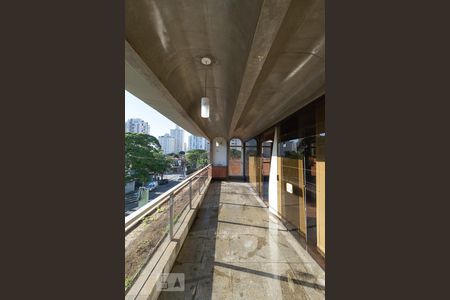 Apartamento à venda com 340m², 4 quartos e 4 vagasVaranda