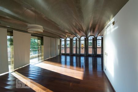 Apartamento à venda com 340m², 4 quartos e 4 vagasSala