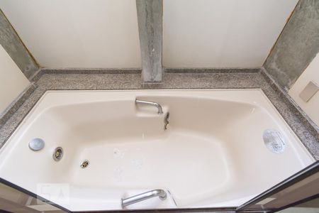 Apartamento à venda com 340m², 4 quartos e 4 vagasBanheiro Suíte 4