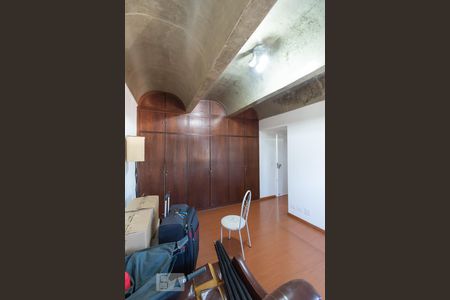 Apartamento à venda com 340m², 4 quartos e 4 vagasSuite 2