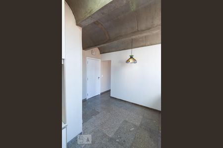 Apartamento à venda com 340m², 4 quartos e 4 vagasCozinha