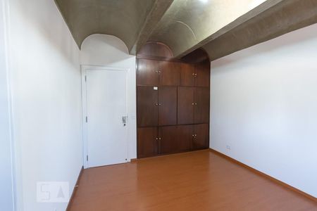 Apartamento à venda com 340m², 4 quartos e 4 vagasSuíte 1