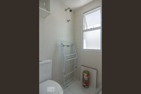 Apartamento para alugar com 108m², 3 quartos e 2 vagas Apartamento para alugar com 108m², 3 quartos e 2 vagasBanheiro de Serviço