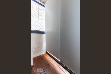 Sacada de apartamento à venda com 2 quartos, 50m² em Jardim Aeroporto, São Paulo