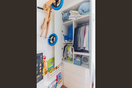 Quarto 1 de apartamento à venda com 2 quartos, 50m² em Jardim Aeroporto, São Paulo