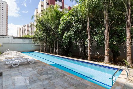 Apartamento para alugar com 62m², 2 quartos e 2 vagas Apartamento para alugar com 62m², 2 quartos e 2 vagasPiscina