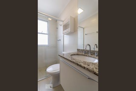 Banheiro de apartamento para alugar com 2 quartos, 62m² em Vila Leopoldina, São Paulo